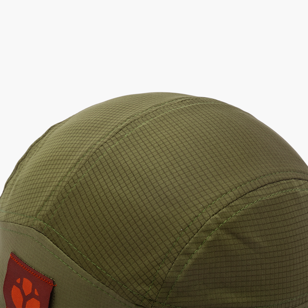 Close-up of B-THICKET Bucket Hat crown