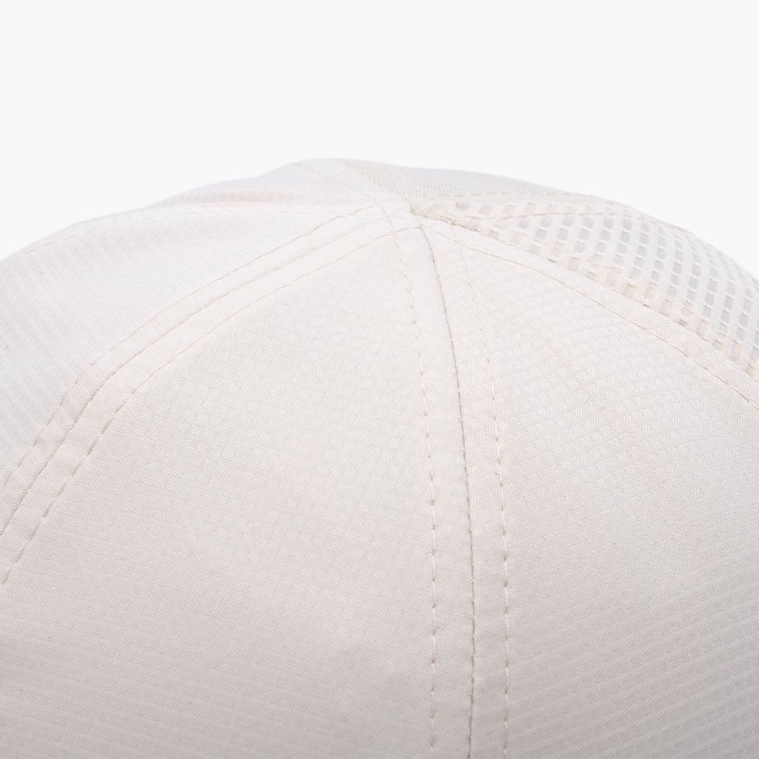 Close-up of CP-SHORELINE Running Cap crown