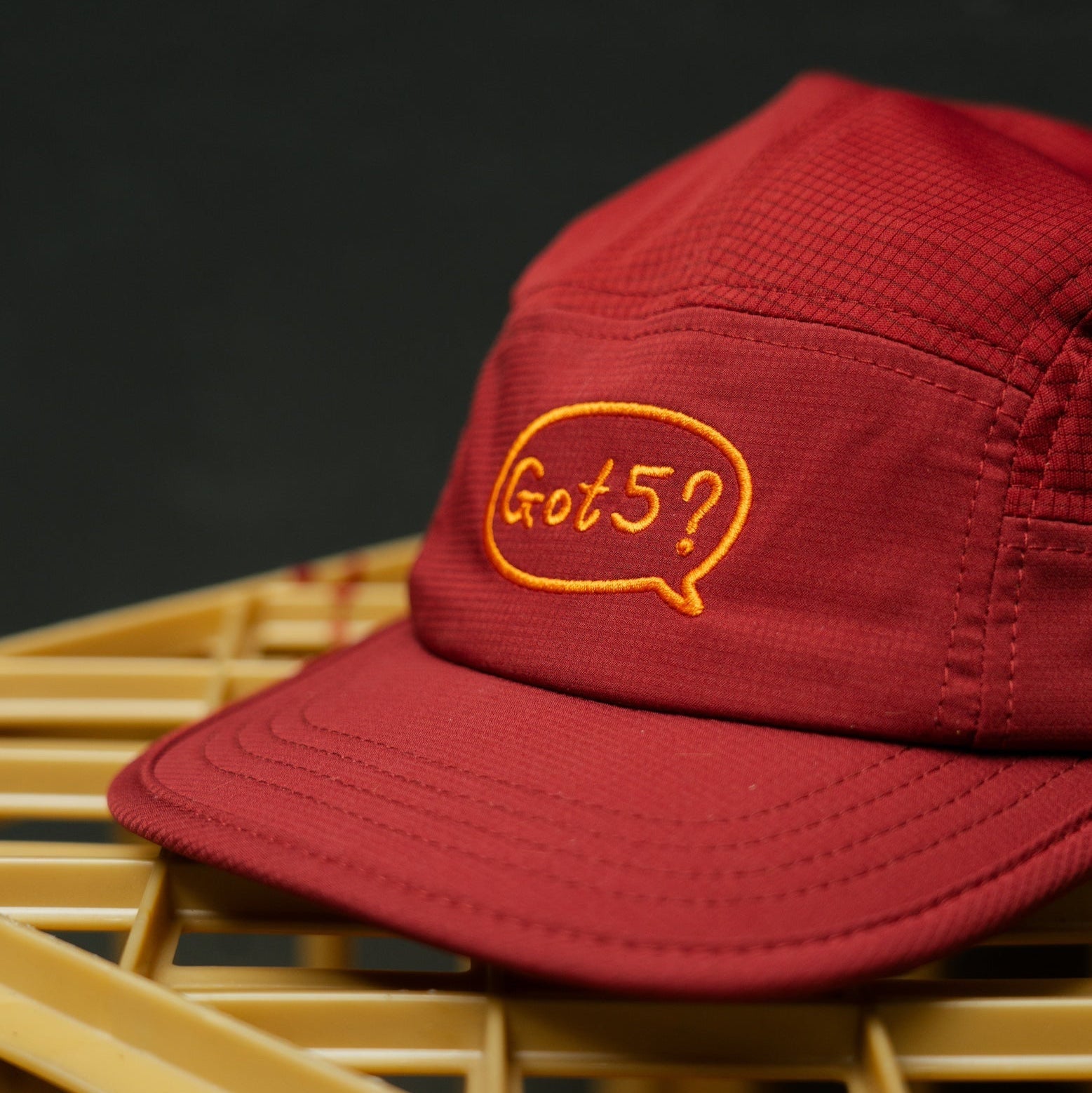M-Series Running Cap in Red 