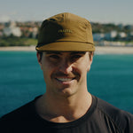 Runner wearing the Fractel M-COSMOS Running Cap
