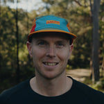 Runner wearing the Fractel M-ORBIT Running Cap